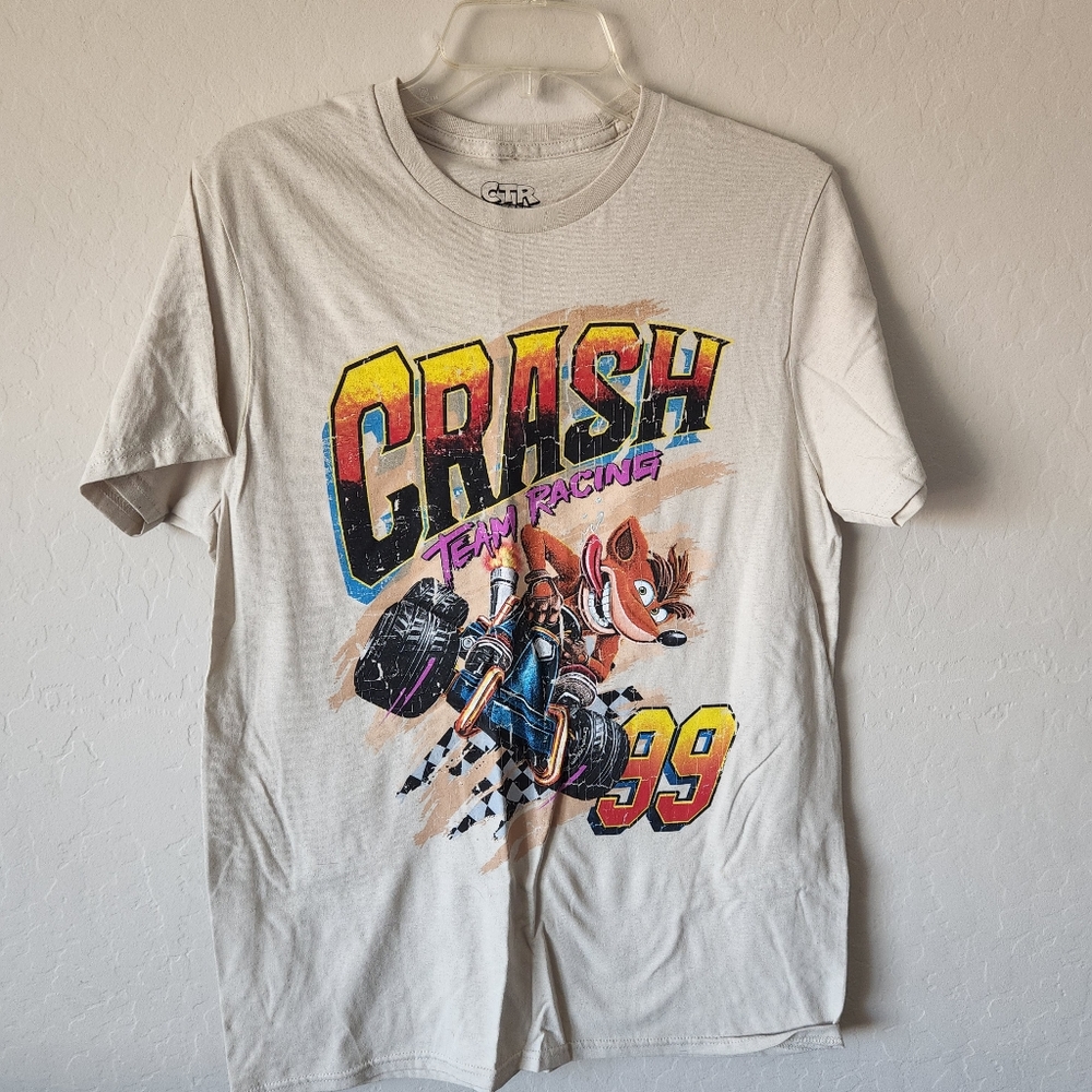 Graphic tee